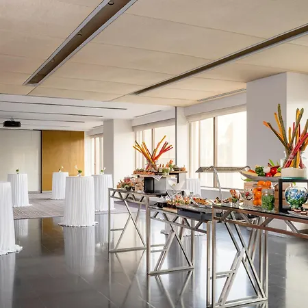 Crowne Plaza Bangkok Lumpini Park By Ihg-3