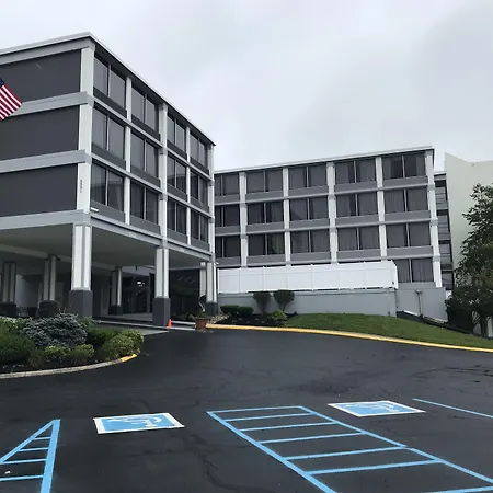 Quality Inn And Conference Center-2
