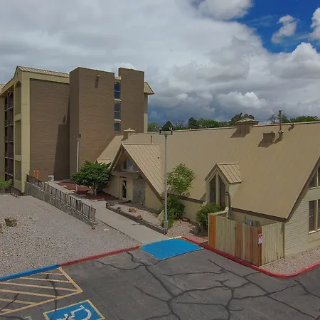 Hotel 505-3