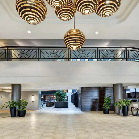 Embassy Suites By Hilton Minneapolis Airport-3