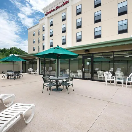 Hampton Inn & Suites Wilkes-Barre-2