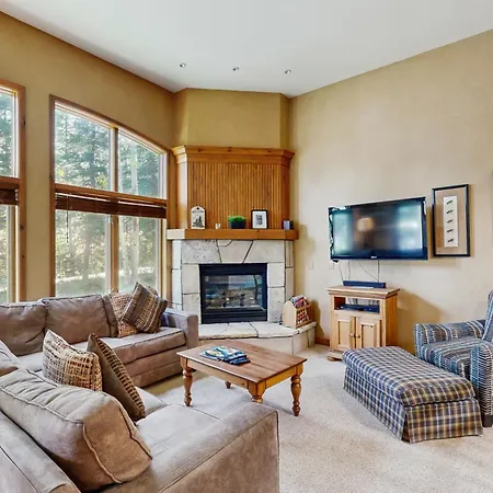 Riverbend Lodge #001-2