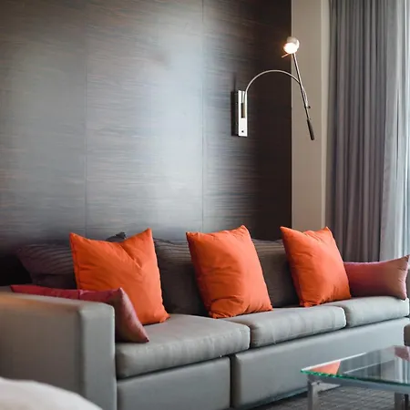 Luxury Suites At Palms Place-2
