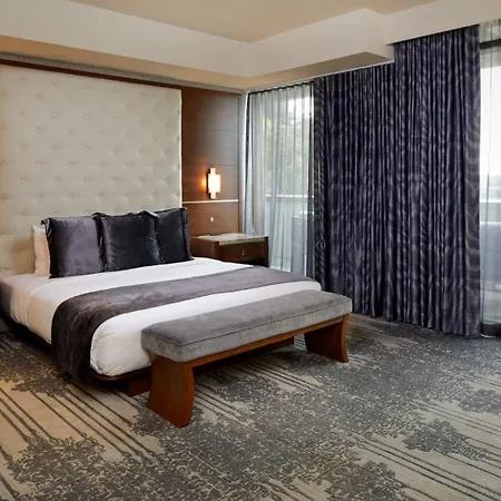 Legacy Resort Hotel & Spa-2