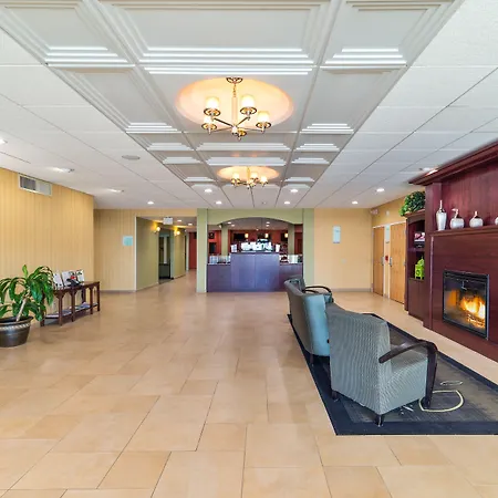 Days Inn By Wyndham Plattsburgh-2