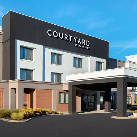 Courtyard Newburgh Stewart Airport-2