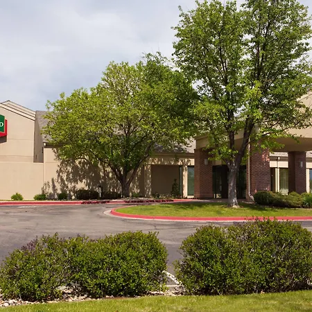 Courtyard By Marriott Fort Collins-3
