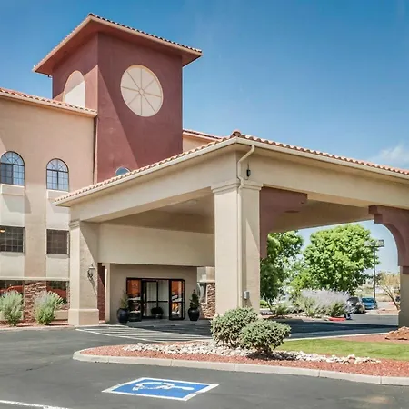 Quality Inn & Suites Albuquerque West-3