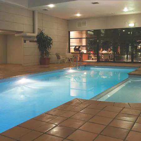 Grand Hotel Melbourne-3