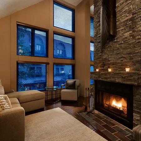 Executive Inn Whistler-3