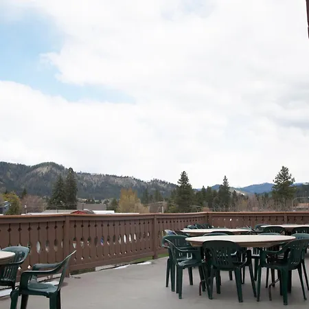 Fairbridge Inn & Suites Leavenworth-2
