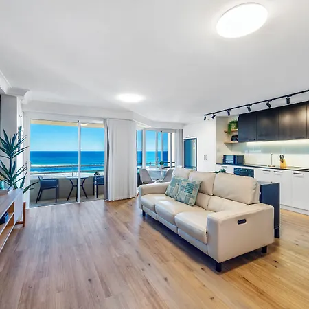 Zenith Ocean Front Apartments Gold Coast - Official Listing-2