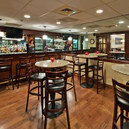 Radisson Hotel & Conference Center Rockford-3