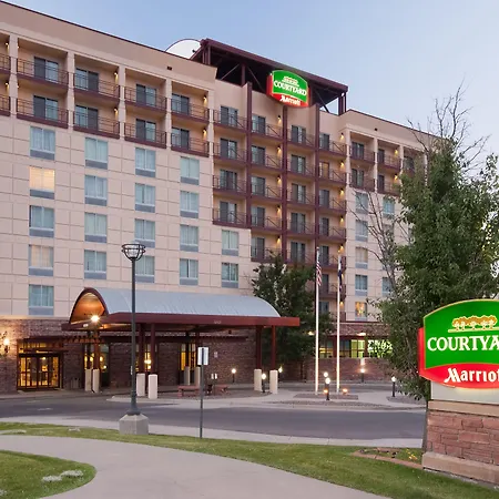 Courtyard By Marriott Denver Airport-3