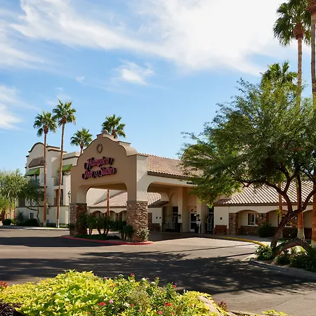 Hampton Inn & Suites Phoenix/Scottsdale-2