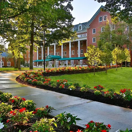 Gideon Putnam Resort & Spa-3