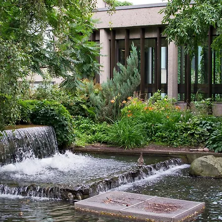 Hotel Bonaventure Montreal-3