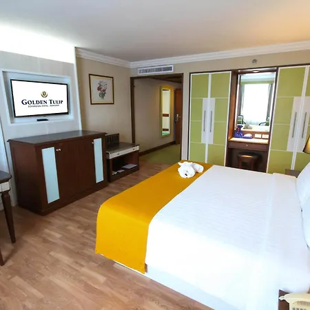 Golden Tulip Sovereign Hotel Bangkok-3
