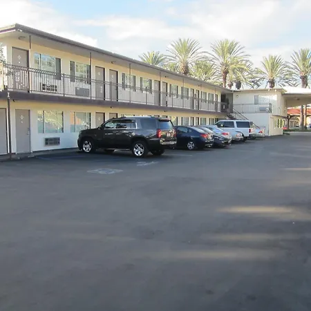Little Boy Blue Motel-3