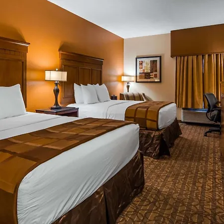 Best Western Plus Midwest Inn & Suites-3