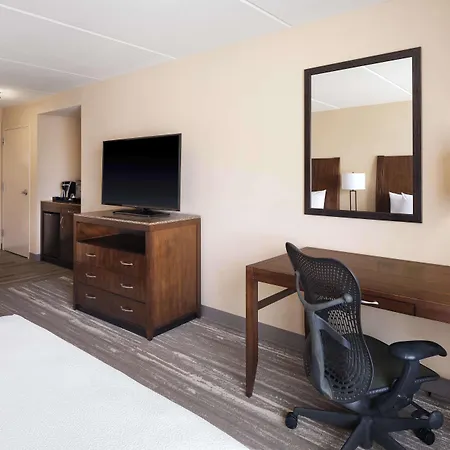 Hilton Garden Inn Houston/Bush Intercontinental Airport-3