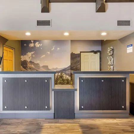 Best Western Plus Kalispell/Glacier Park West Hotel & Suites-3