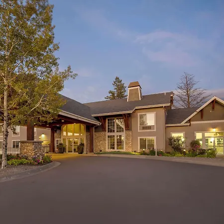 Best Western Plus Kalispell/Glacier Park West Hotel & Suites-2