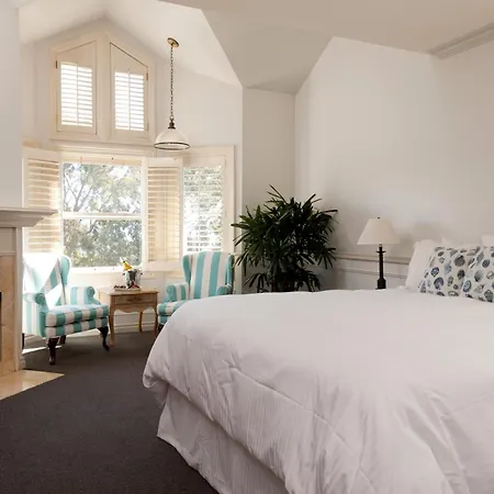 Blue Lantern Inn, A Four Sisters Inn-2