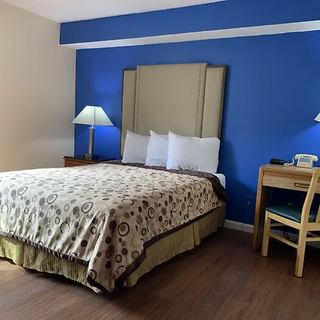 California Inn And Suites Bakersfield-3