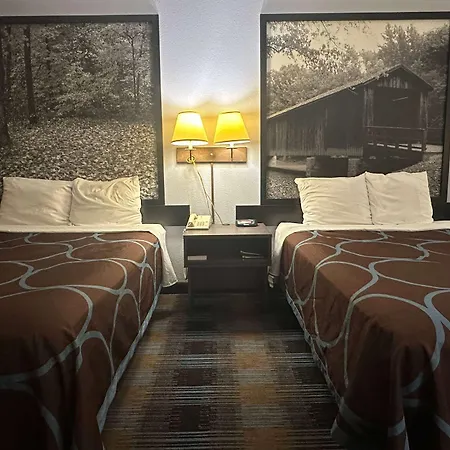 Super 8 By Wyndham Columbia East-2