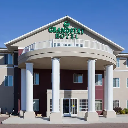 Grandstay Residential Suites Hotel - Eau Claire-3