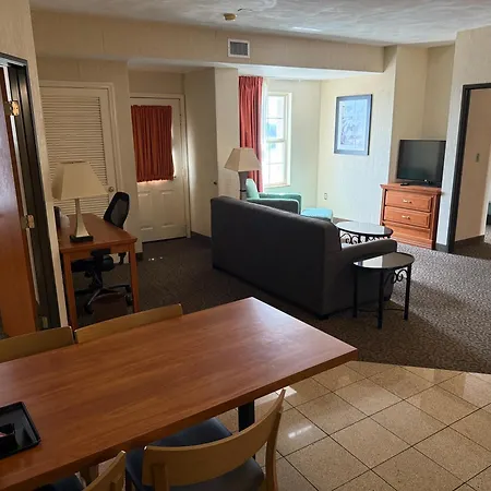 Mcallen Plaza Hotel And Suites-2