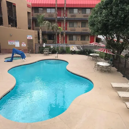 Travelers Inn - Phoenix-3