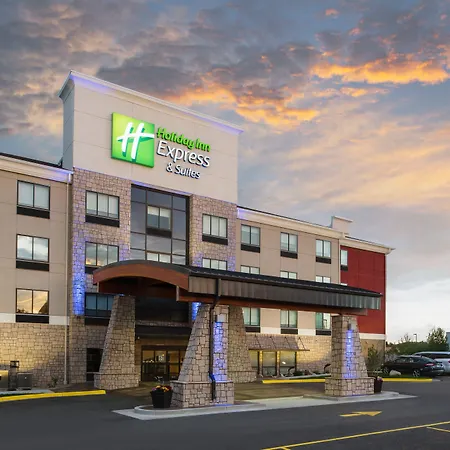 Holiday Inn Express Hotel & Suites Bismarck By Ihg-3