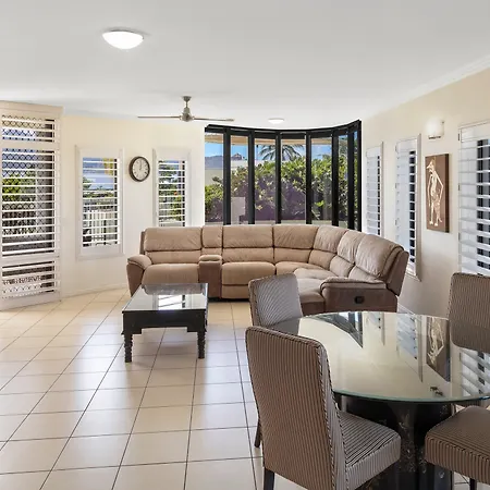Piermonde Apartments Cairns-2