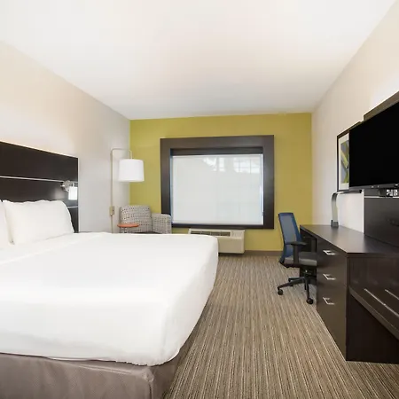 Holiday Inn Express & Suites Ft Collins By Ihg-3