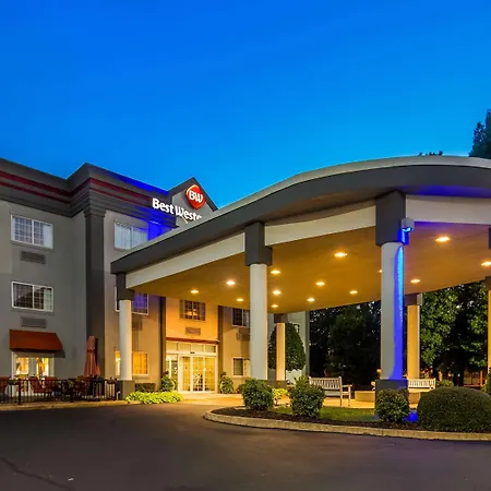 Best Western Plus Newport News-3