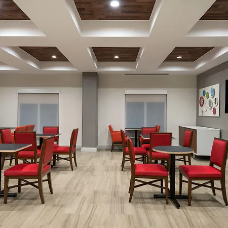Holiday Inn Express & Suites Florence I-95 & I-20 Civic Ctr By Ihg-3