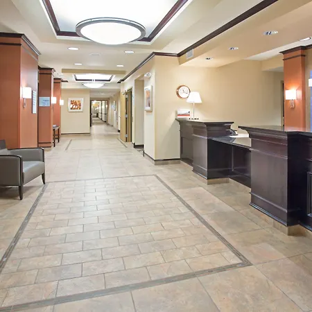 Holiday Inn Express Hotel & Suites Minot South By Ihg-2