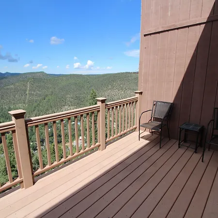Crown Point Resort-3