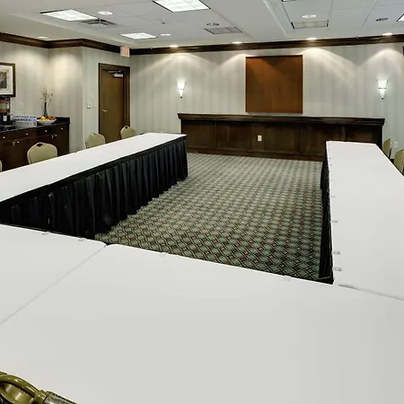Hampton Inn & Suites Columbus Polaris-2
