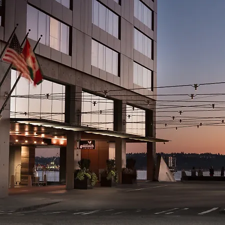 Four Seasons Hotel Seattle-2