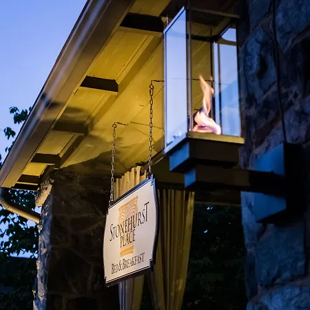 Stonehurst Place Bed & Breakfast-2