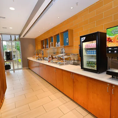 Springhill Suites By Marriott Grand Forks-2