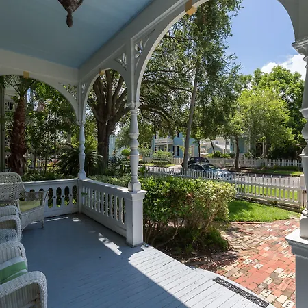 Coppersmith Inn Bed And Breakfast-3