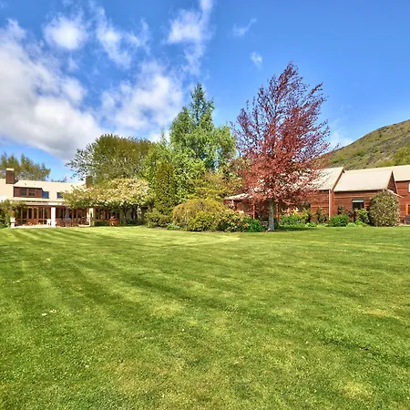Manata Homestead & Lodge-2