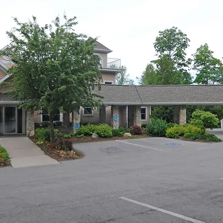 Westwood Shores Waterfront Resort-3