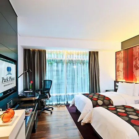 Park Plaza Bangkok Soi 18-2
