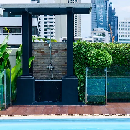 Lohas Residences Sukhumvit 2-3