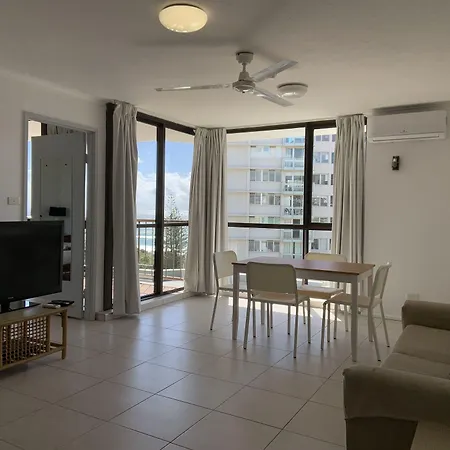 Burleigh Gardens North Hi-Rise Holiday Apartments-3